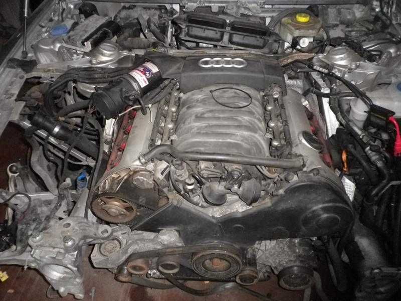 Ауди A8 3.7/4.2i / Audi A8 3.7/4.2i на части