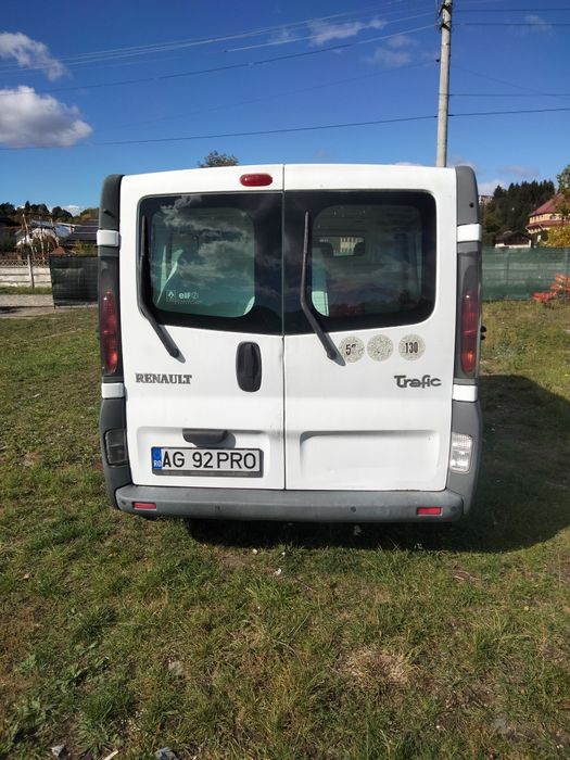 Renault Trafic motor 2,5