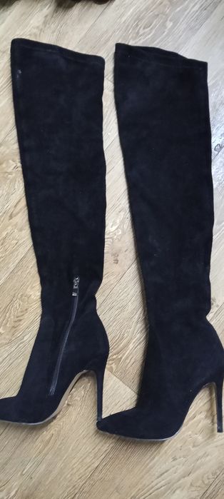 Продам ботфорты на каблуке