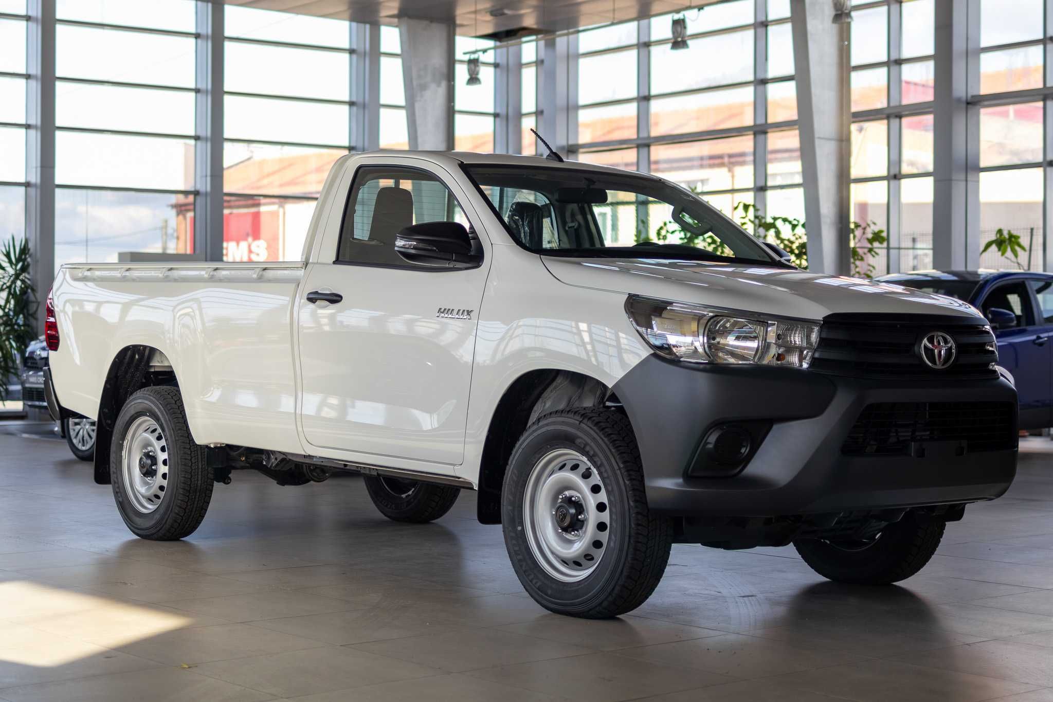 Toyota Hilux Simpla cabina 0 km