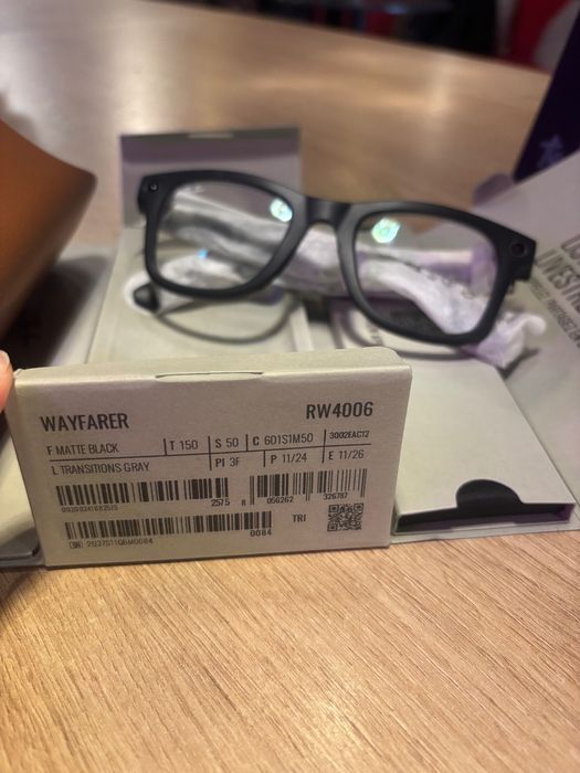 Ray-Ban Meta RW4006 Wayfarer Transitions ochelari inteligenți camerǎ