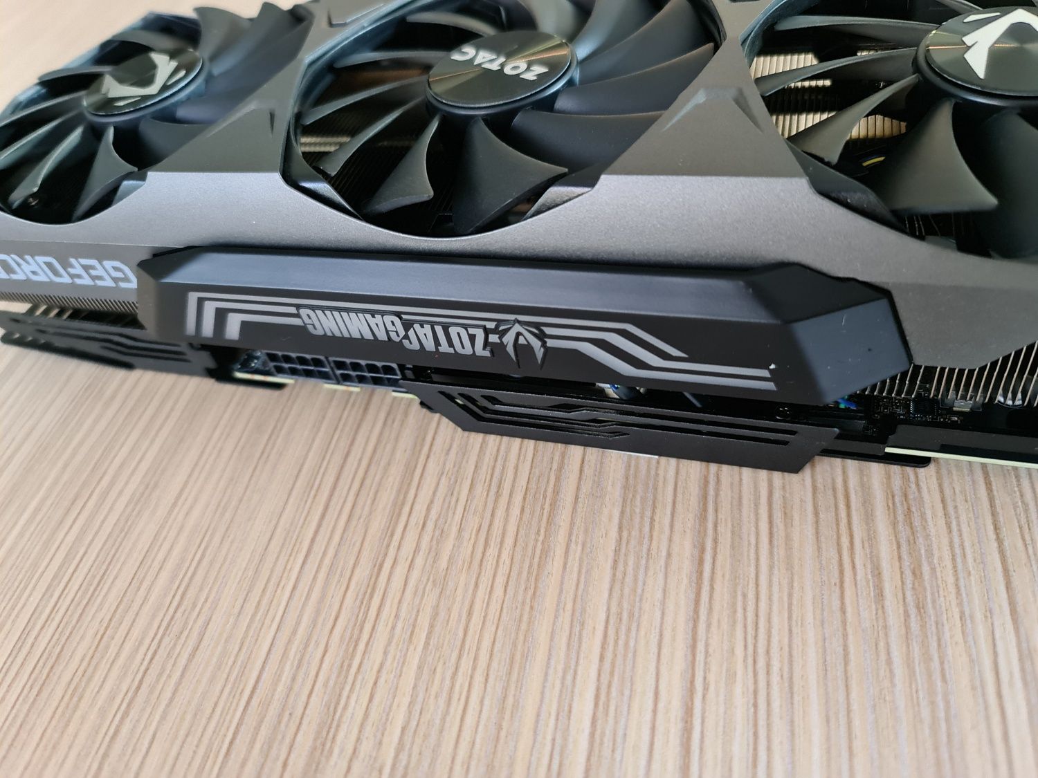 RTX 3080 12GB 2 ani garanție