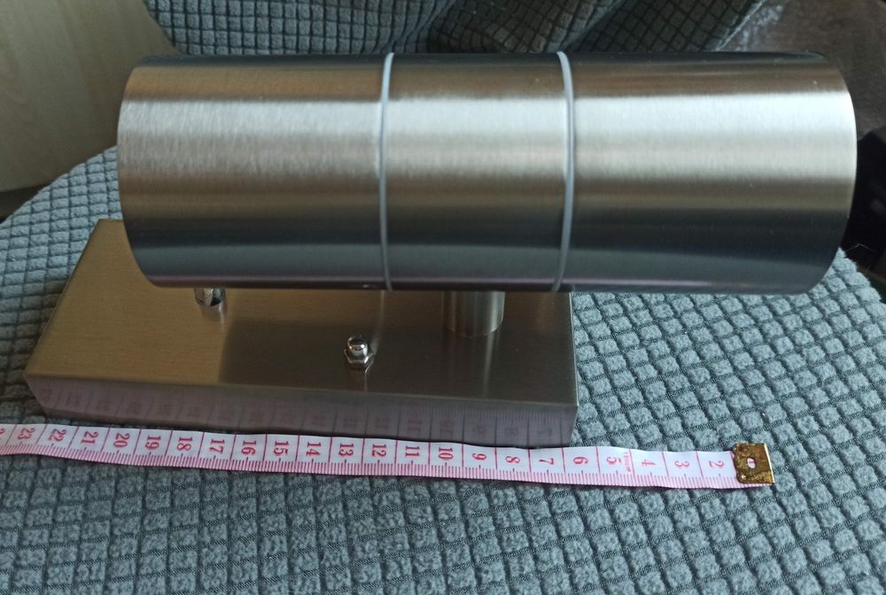 Lampă de perete din inox