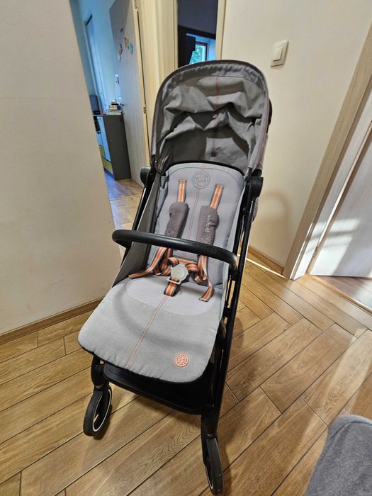 Детска лятна количка Cybex Beezy