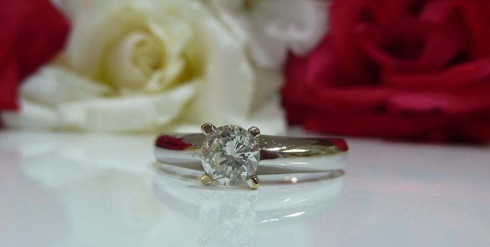 Inel aur 14k cu diamant natural 0.56ct