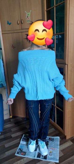 Вещи все отличного состояния, некоторые новые.