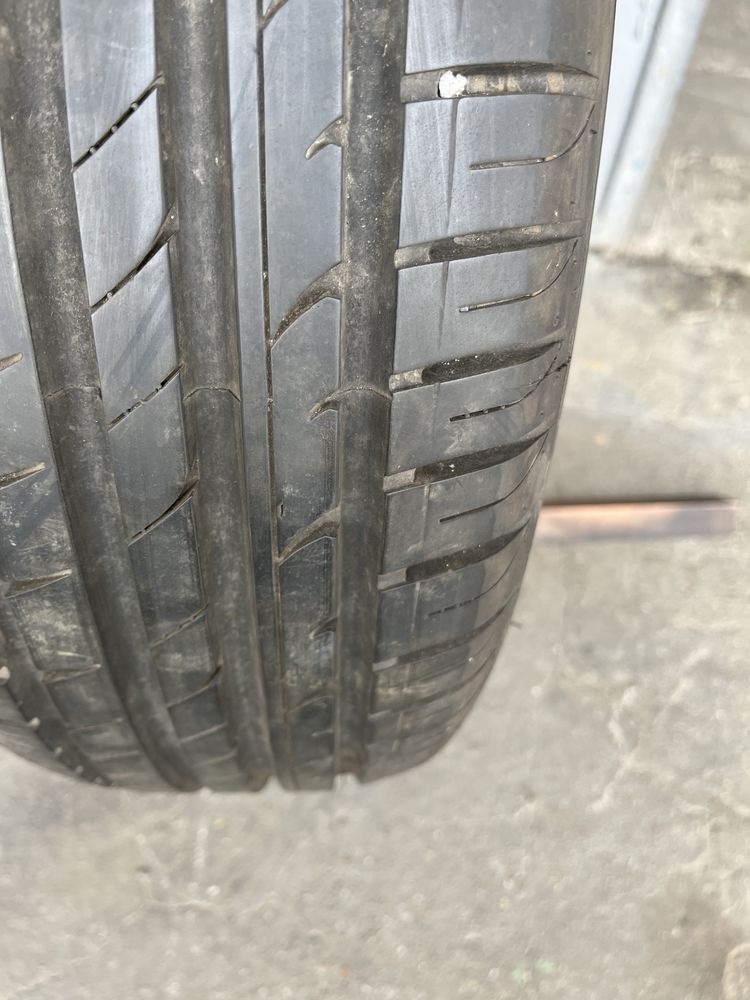 2 бр. летни гуми 195/65/15 Hankook 7 mm DOT 1015