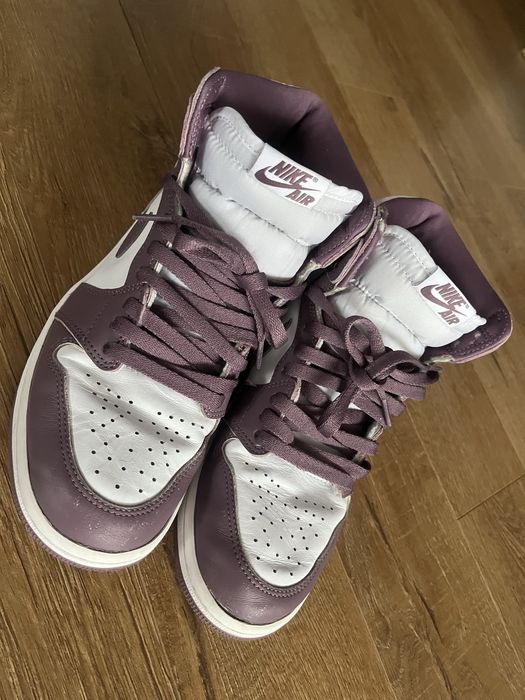 Air Jordan 1 Retro High OG Mauve # 42