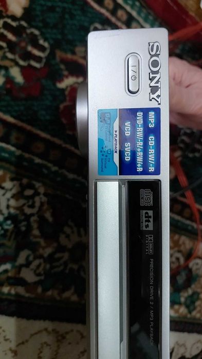 MP3 GD-RW/-R . DVD -RW/-R/+RW/+R. vcd svcd.   SONY