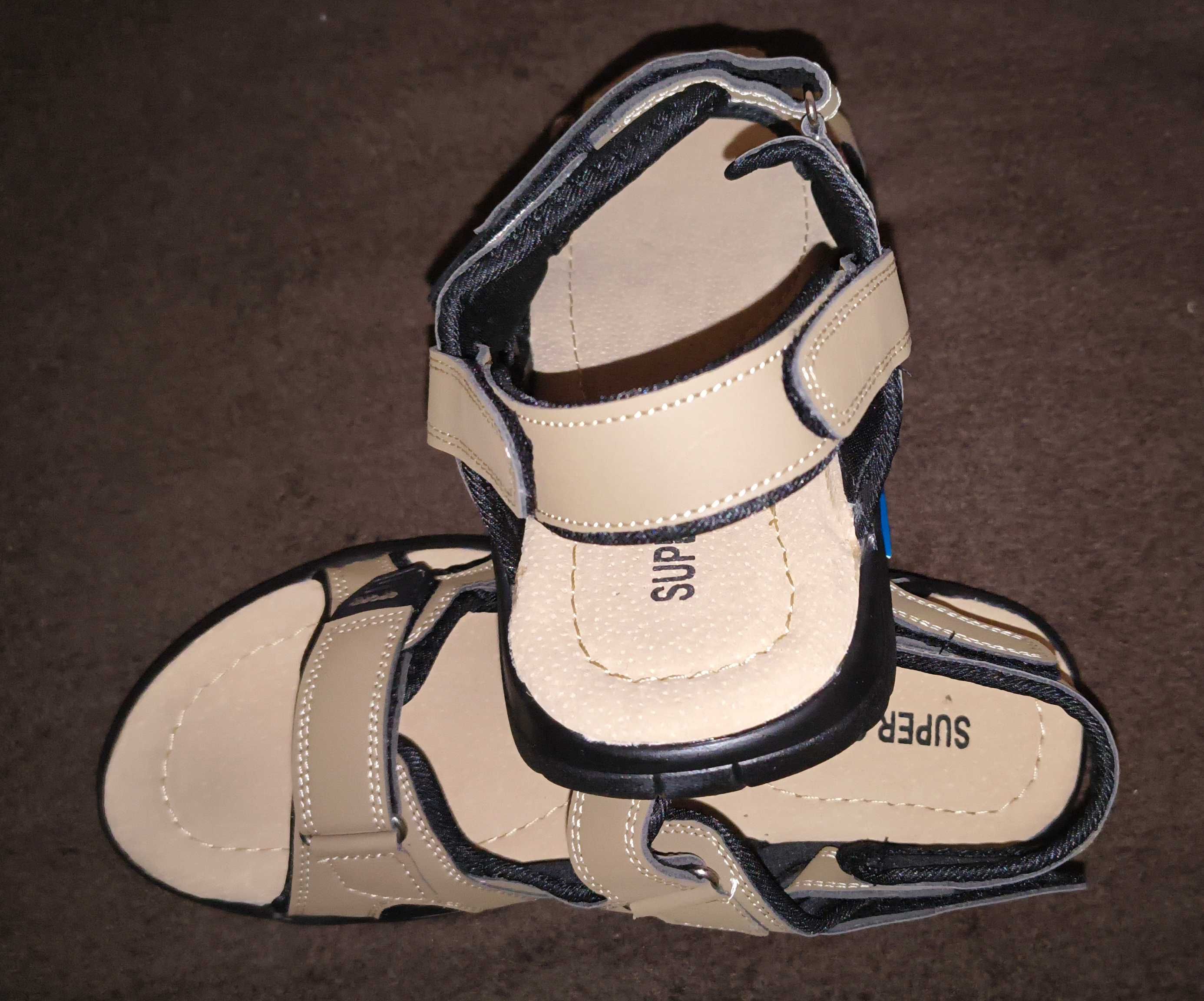 Sandale  barbati   Marimea  44  EU -  Noi