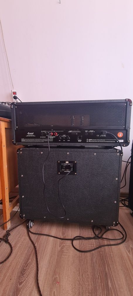 Amplificator si cabinet Marshall