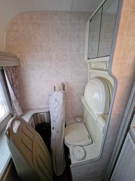 Rulota Compass Ingrijita Gata de Drum