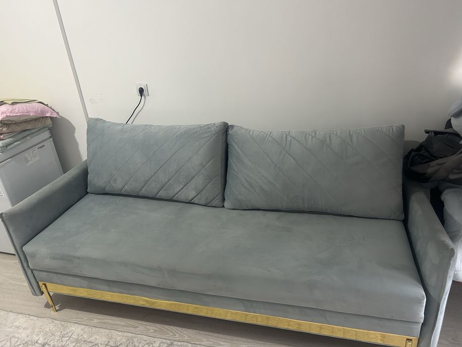 Диван для спальный или гостиной