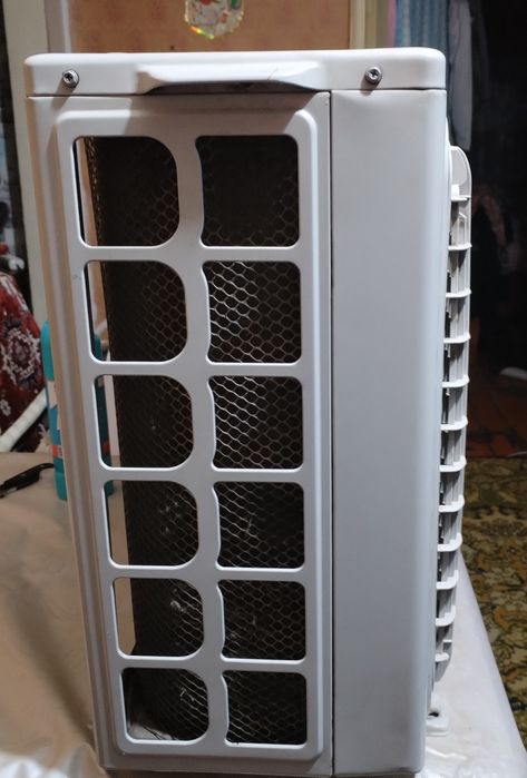 Продам кондиционер AUX12 б/у