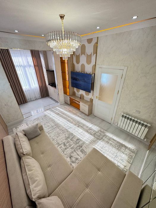 Срочна продаётся квартира метро новза новостиройка