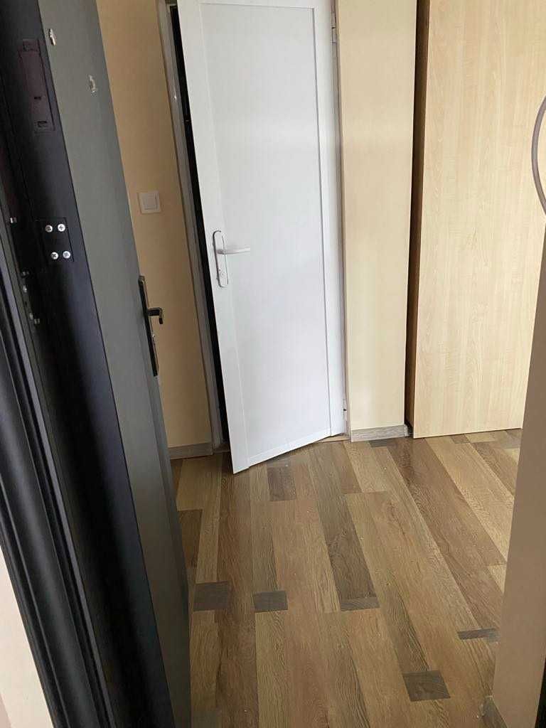 Дава се под наем Едностаен апартамент в Враца, Дъбника - 37 кв.м за 306 € - Снимка #8