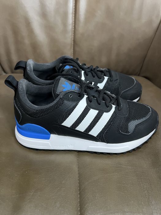 Маратонки Calvin Patrizia Pepe adidas givenchy steve madden nike karl