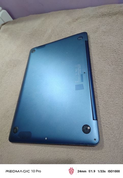 Laptop Asus super slim I5 gen 8 win 11