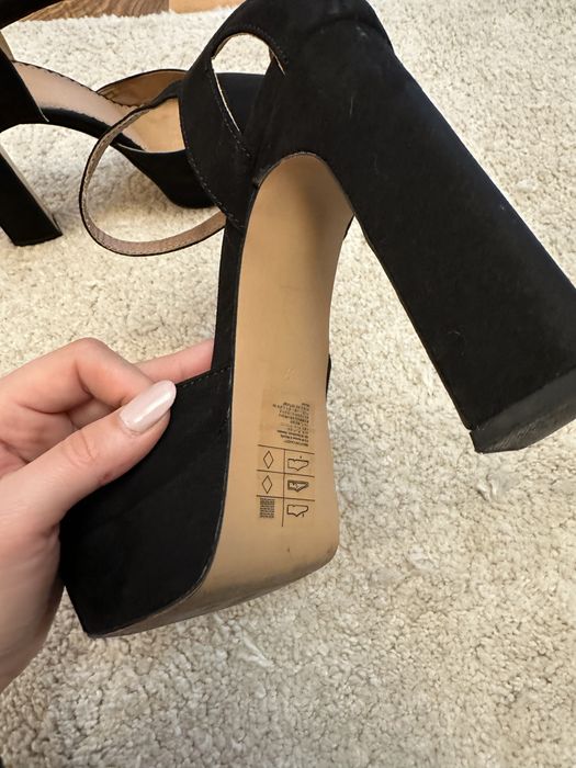 Sandale cu toc H&M negre