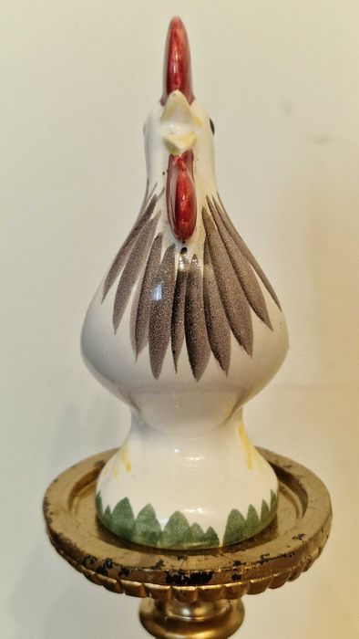 Goebel– декоративен порцеланов петел.