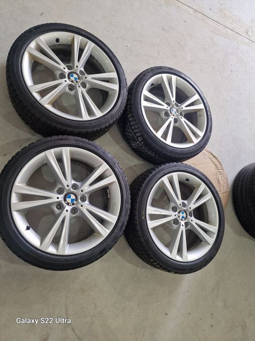 BMW X1 X2 3та серия +гуми 225 40 18