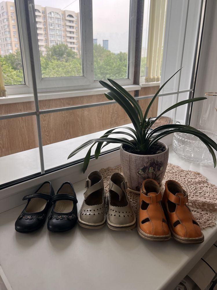 Туфли сандали на лето и для сада