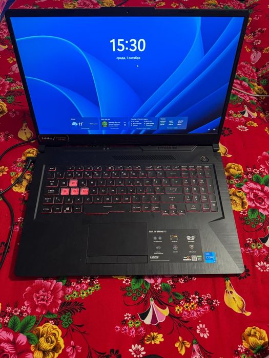 Продам или обмен на телефон asus tuf f17