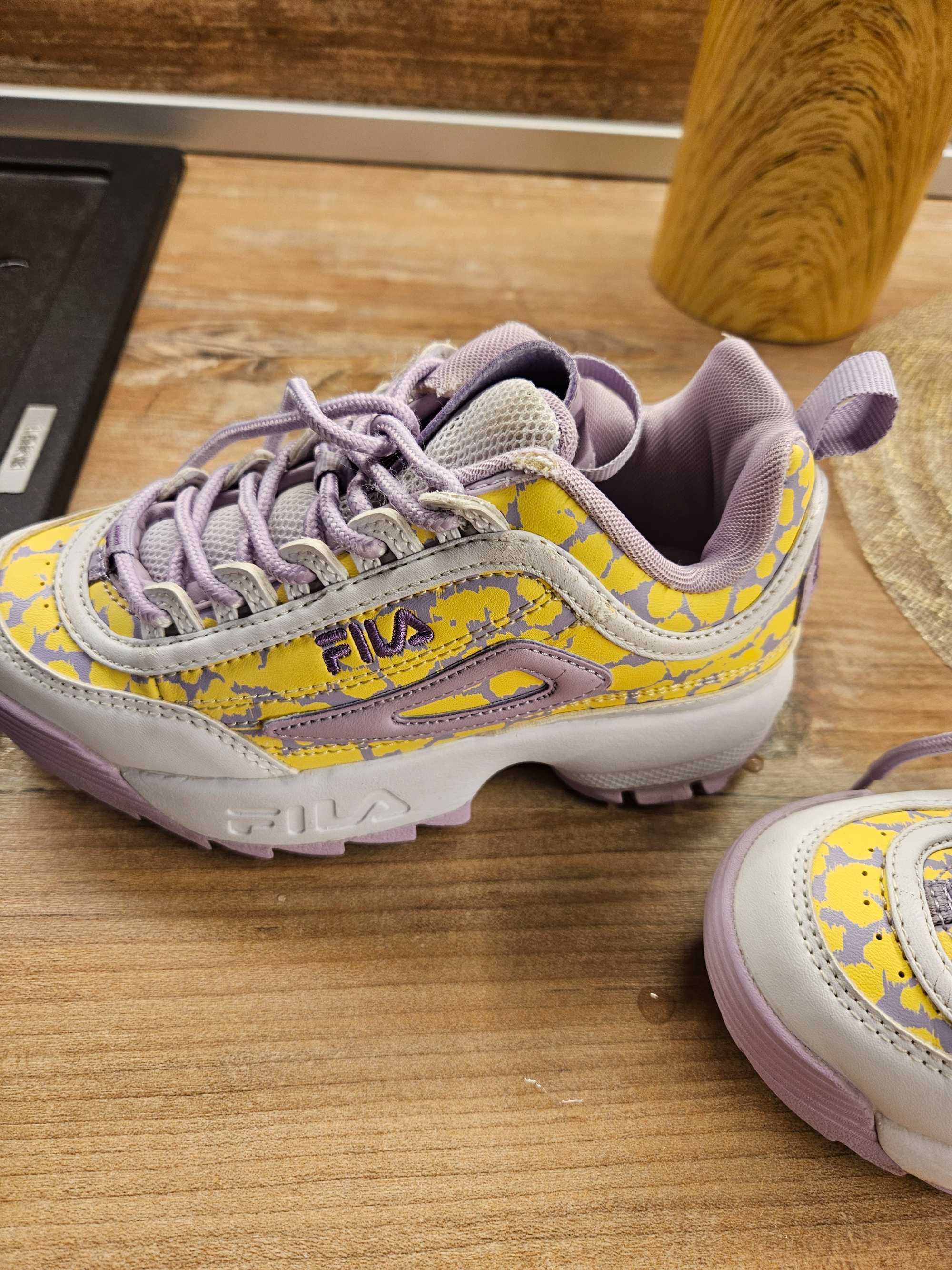 Детски обувки, Fila disruptor