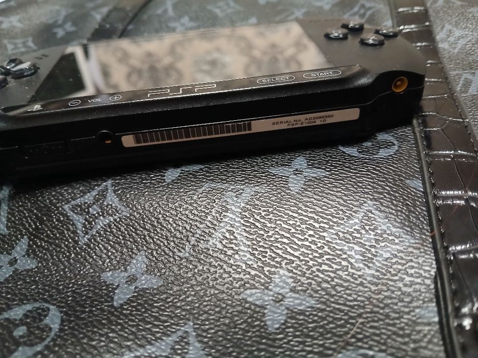 Assalom alekum Psp sotiladi Street Model Ideal Holatda