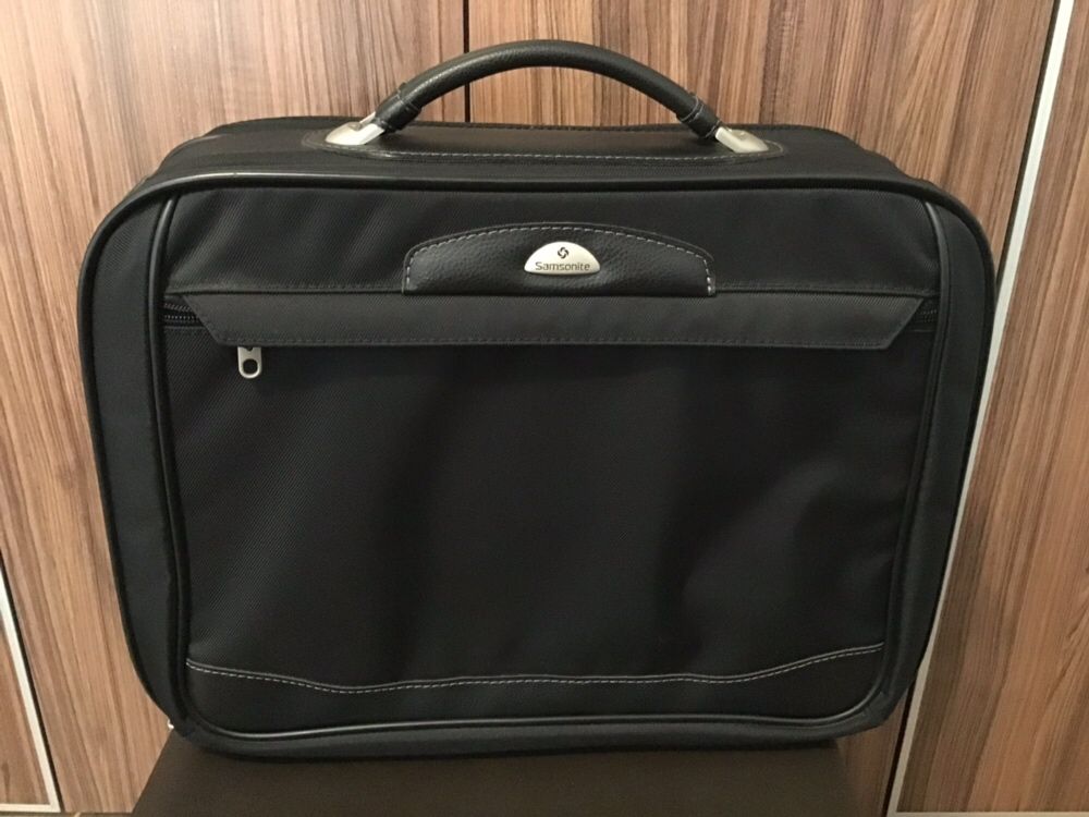 Луксозен бизнес куфар Samsonite Aviator II куфарче чанта за лаптоп
