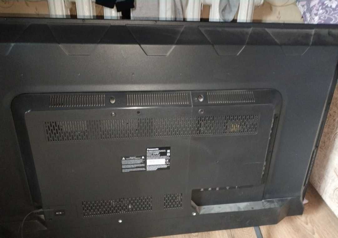 Panasonic 109cm Full HD DVB-T2 DVB-C