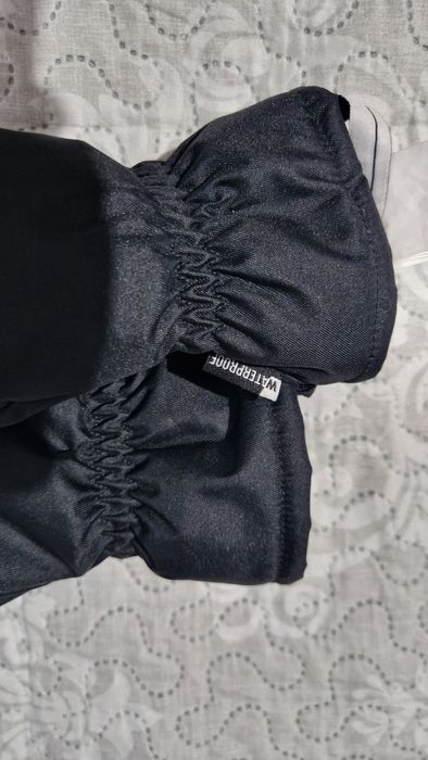 Mănuși Wedze Decathlon mărimea 6 ani