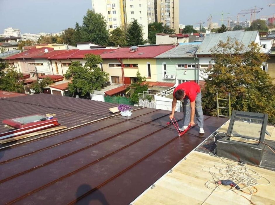 Montaj acoperișuri Reparatii acoperișuri hidroizolații terase bloc