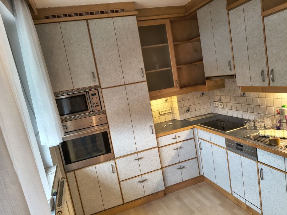 Mobila de bucatarie cu electrocasnice de marca