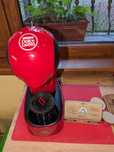 Krups Dolce Gusto кафемашина плюс две капсули за многократна употреба