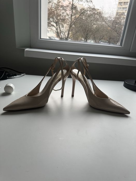 Zara обувки на висок ток