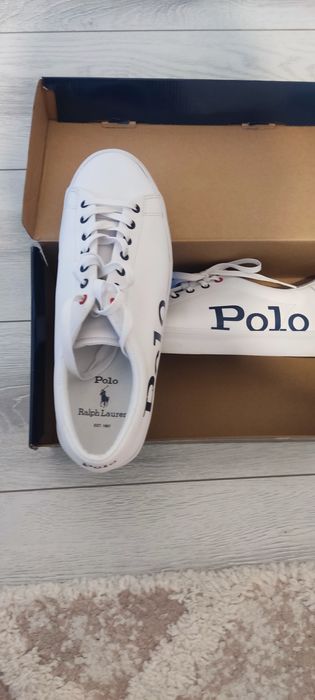 Vând adidași Polo Noi