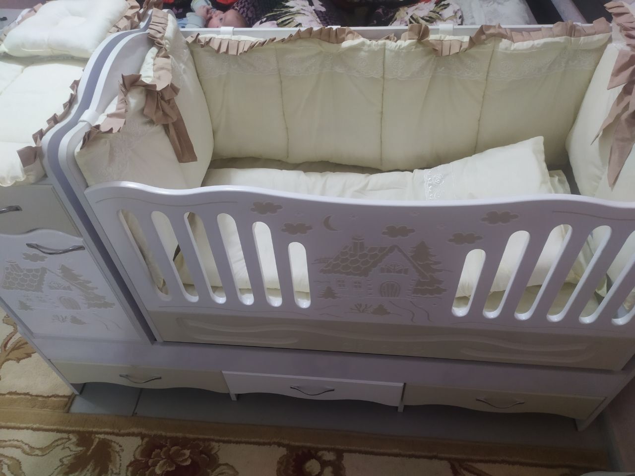 Детская кроватка новый
