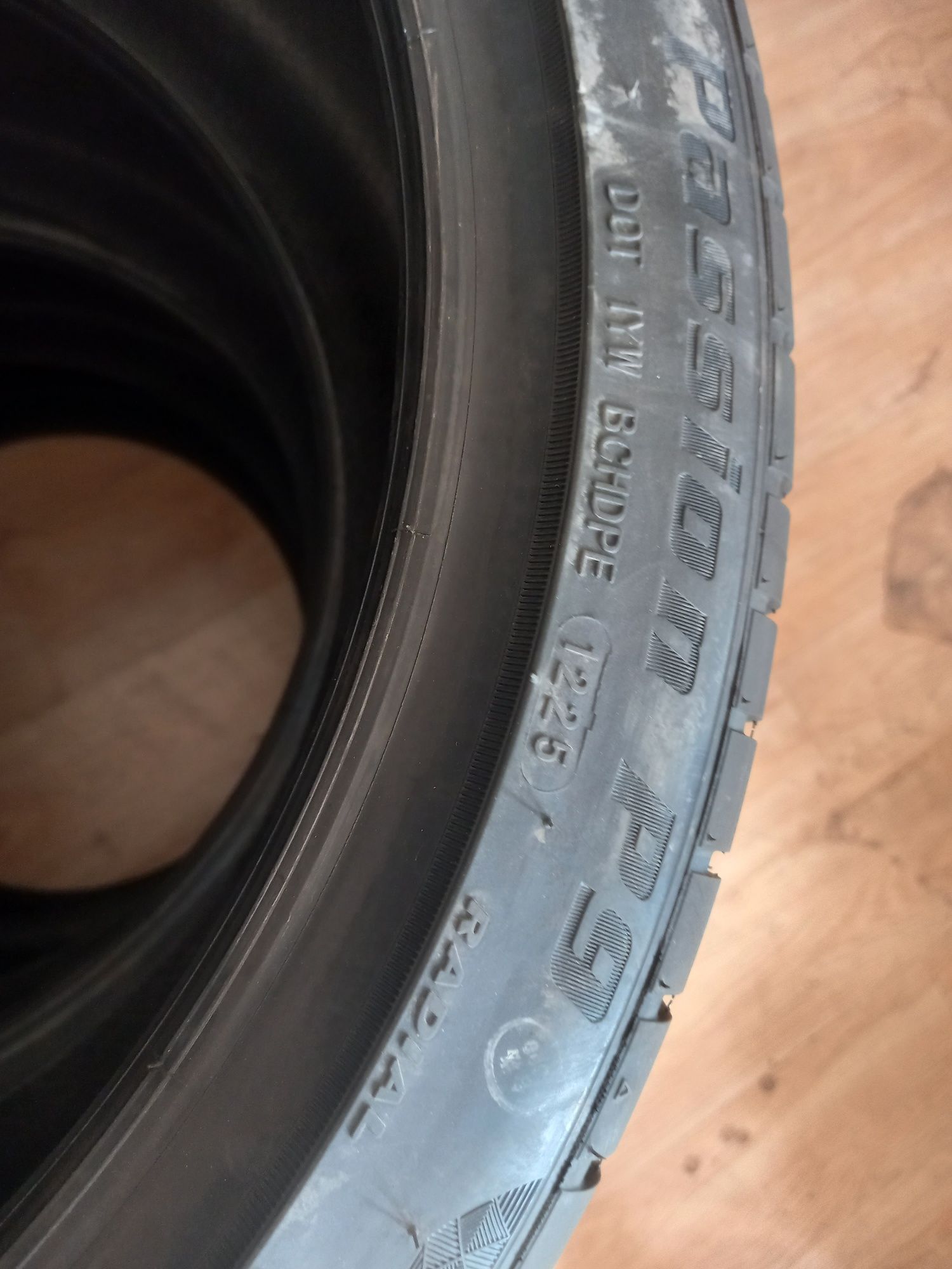 235/40/R19 шины KUSTONE