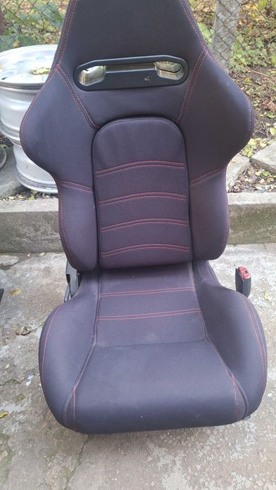 Спортни седалки.