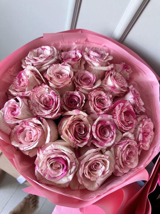 Свежие розы. По низким ценам. Күшті свежий гүлдер