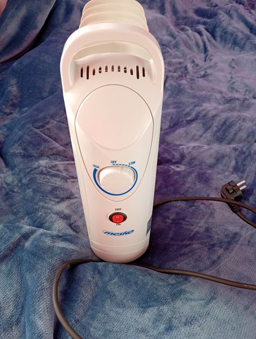 Vând calorifer pe ulei