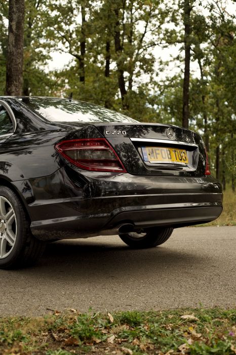 Bara spate AMG Mercedes C W204 berlina neagra C197 originala injector