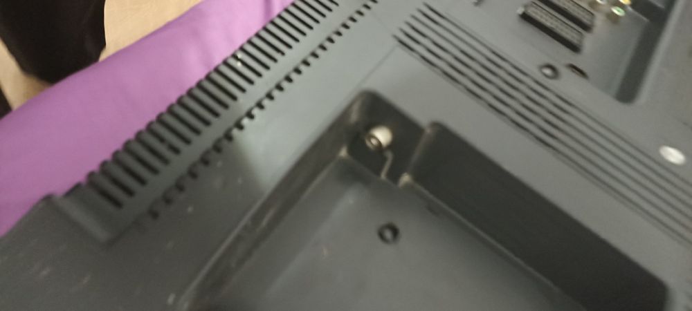 Televizor Orion 80cm