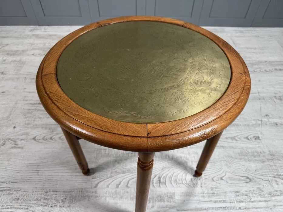 Винтидж маса за кафе с метален плот Д1087-Д