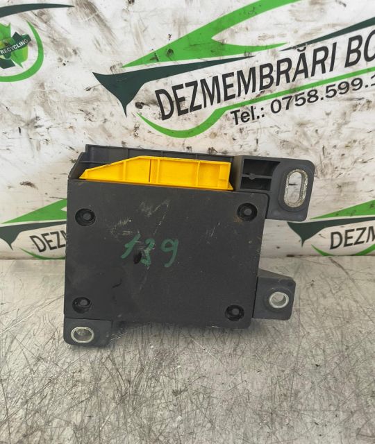 Calculator airbag 8201 00 28 28 Fiat Punto a 2-a generatie
