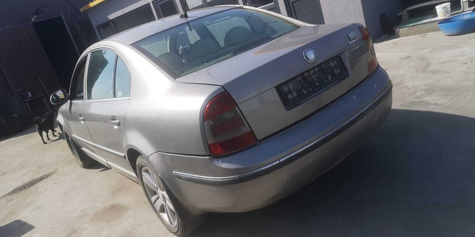 Fata completa/Dezmembrari Skoda Superb 2007 2.0 TDI BPW 6+1 DPF