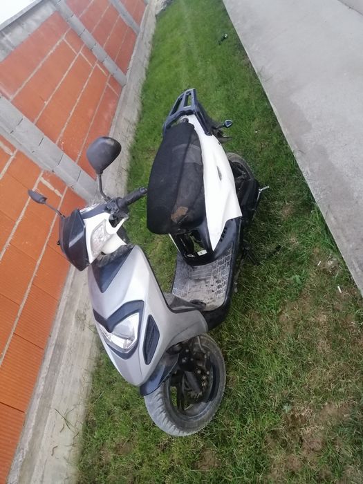 De vânzare scuter 2t