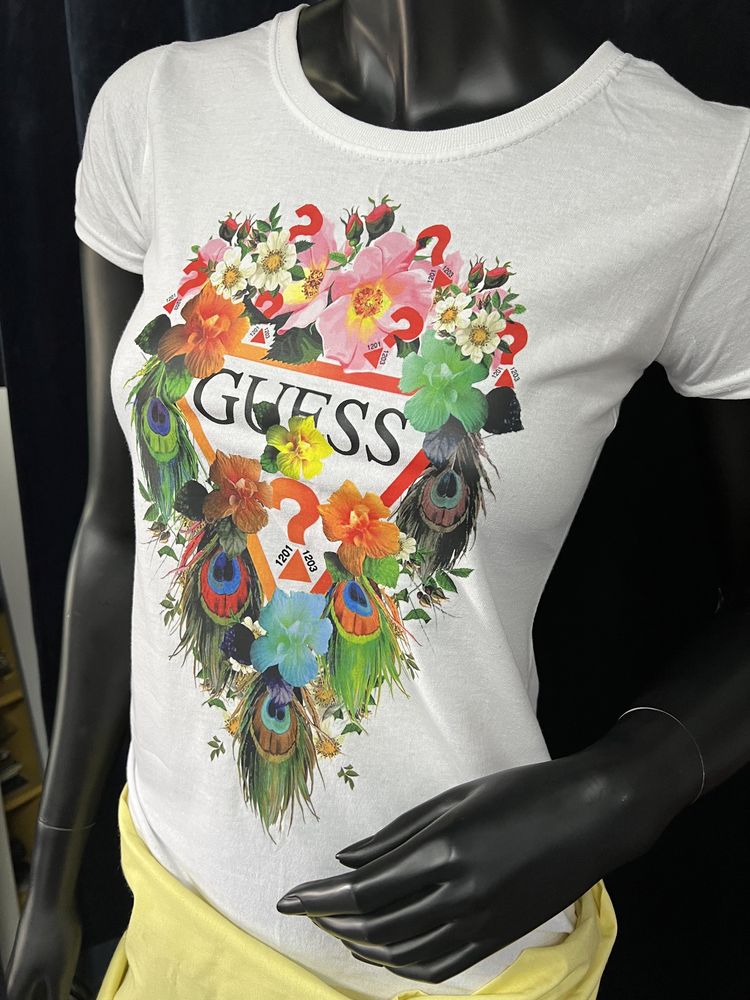 Тениска GUESS от NoOne Brand бяла