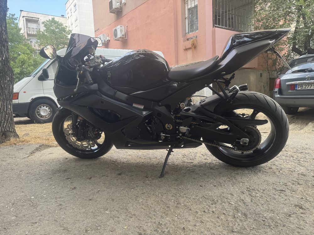 Продава се: Suzuki GSX-R 1000 K5